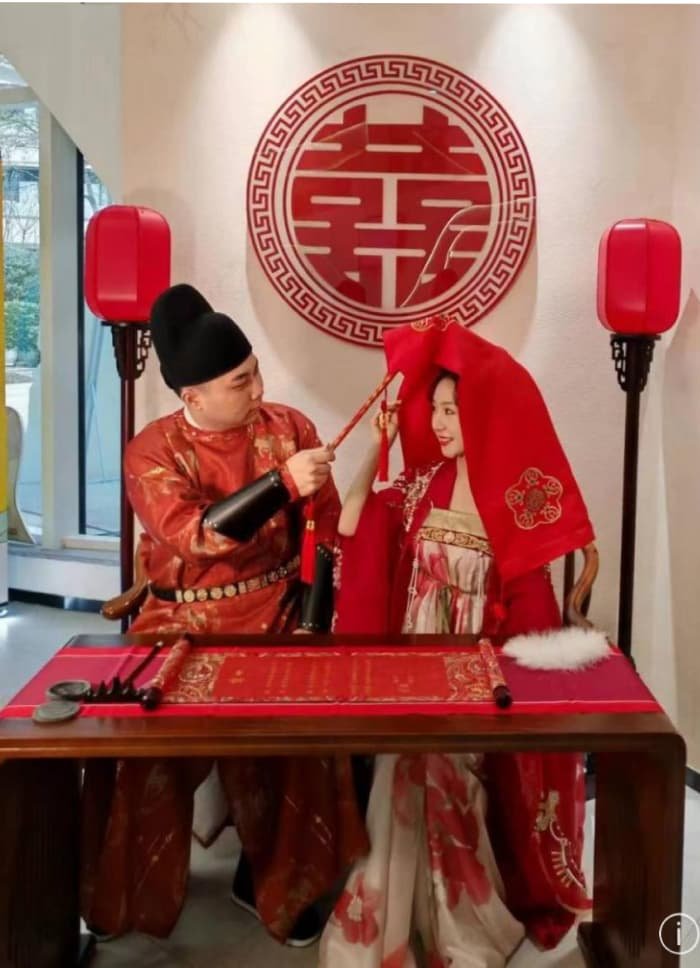 Young Chinese not eager to walk into marriage