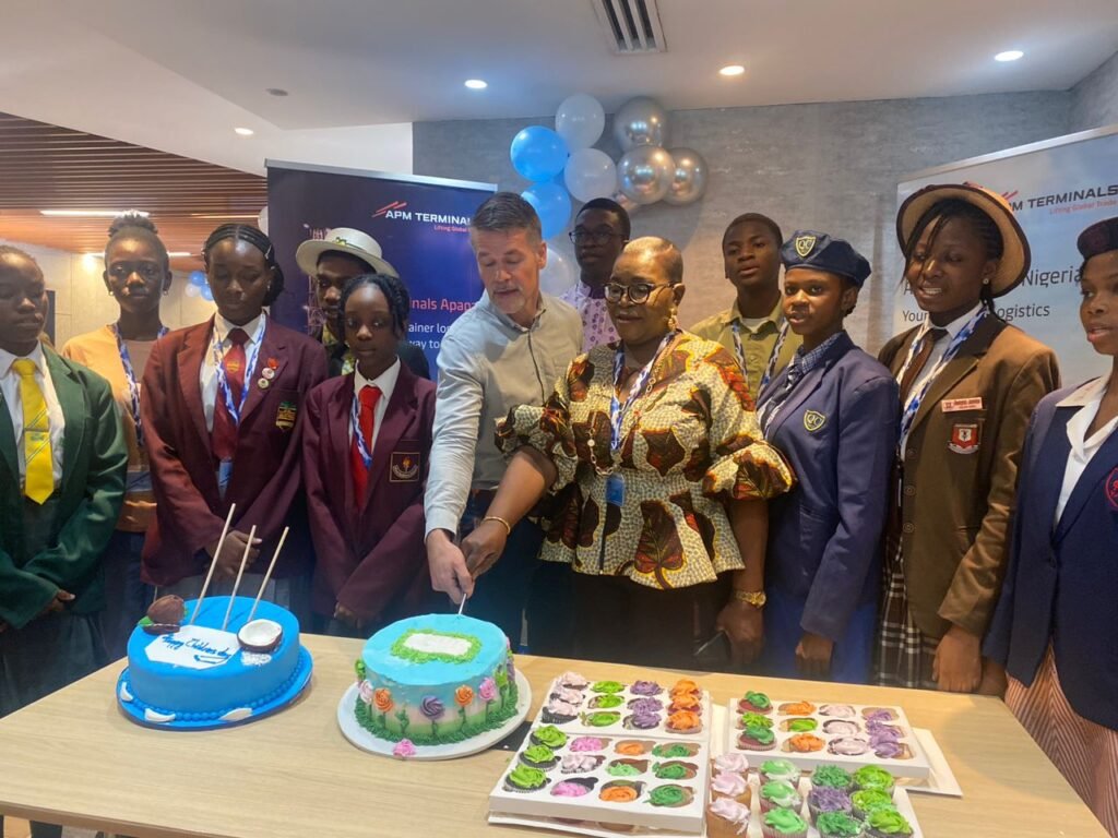 Ocean Ambassador Foundation collaborate APM Terminal to educates students
