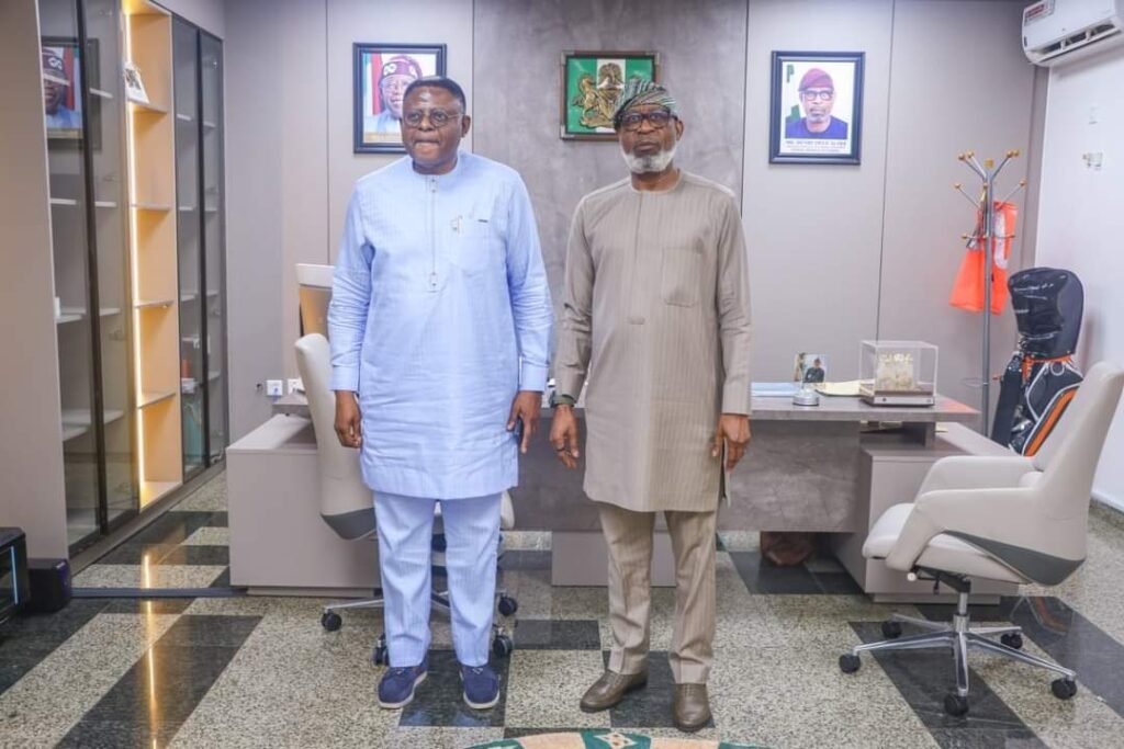 FG, CROSS-RIVER DEEPEN COOPERATION TO ADDRESS ILLEGAL MINING