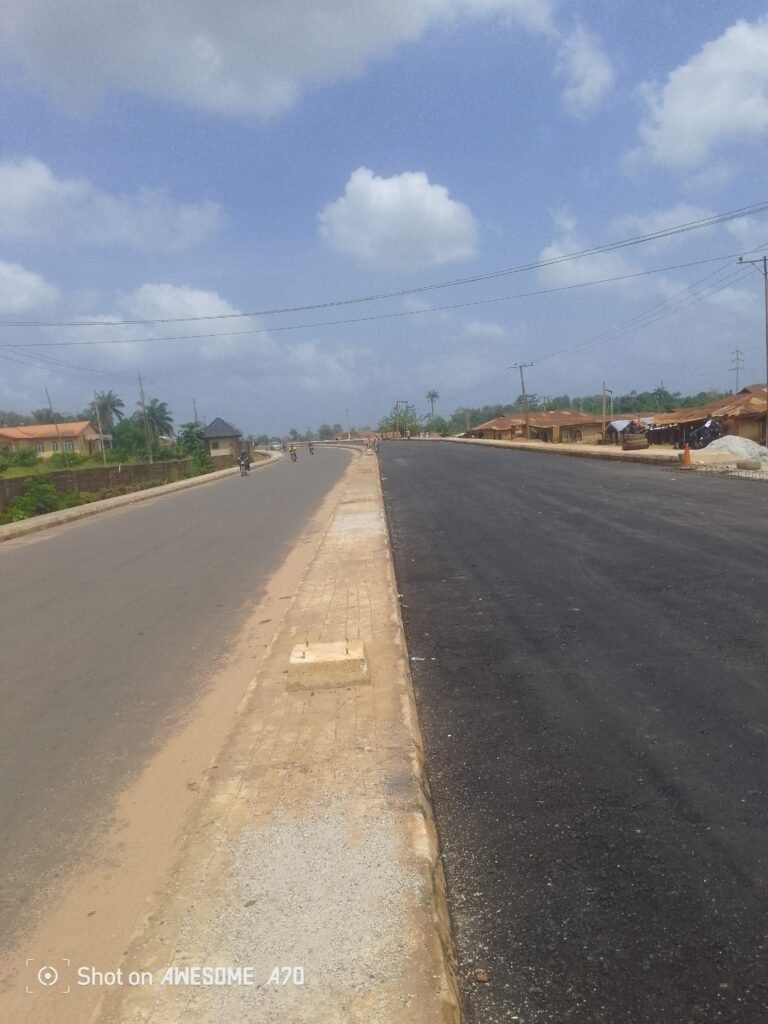 Osun:  Artisans Hail Governor Adeleke, Enjoins Him to Ignore Distracting Critics