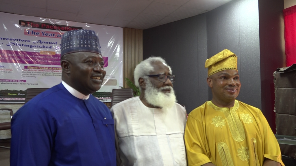Diplomat urges Nigerians to pursue excellence for national growth