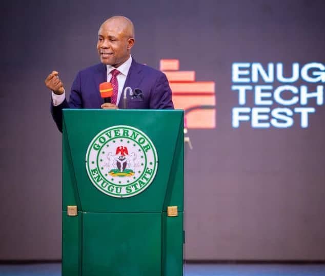 Enugu Tech Commissioner gives ₦50m Non-refundable Grants to 105 Individuals, Others in Mburubu Community