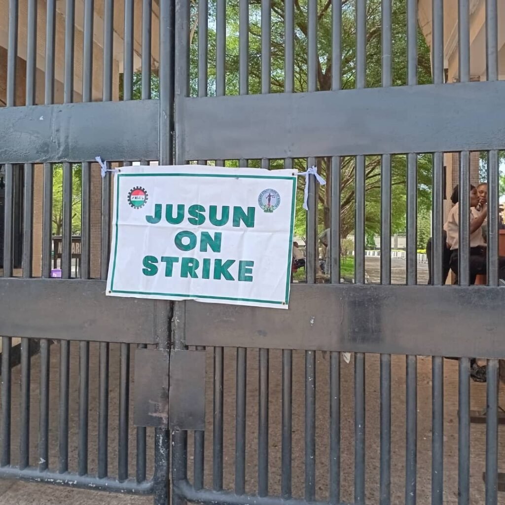 PHOTOS: Striking judiciary workers lock out judges, others in Abuja