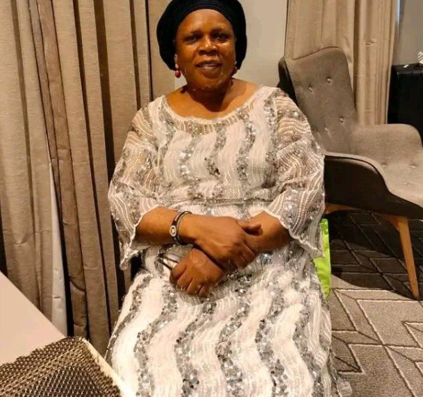 BREAKING: Popular Osun Monarch Loses Wife