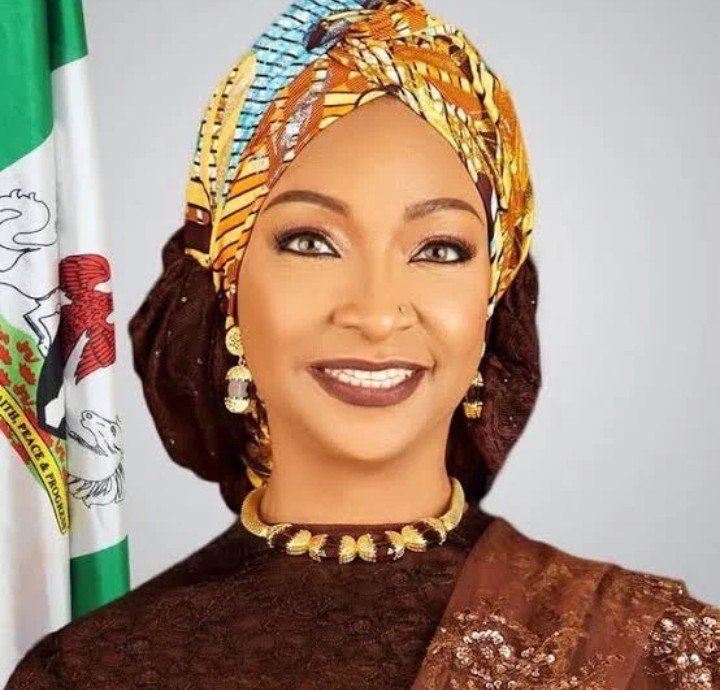 2027: Don’t drop Northern Muslim running mate – Minister to APC