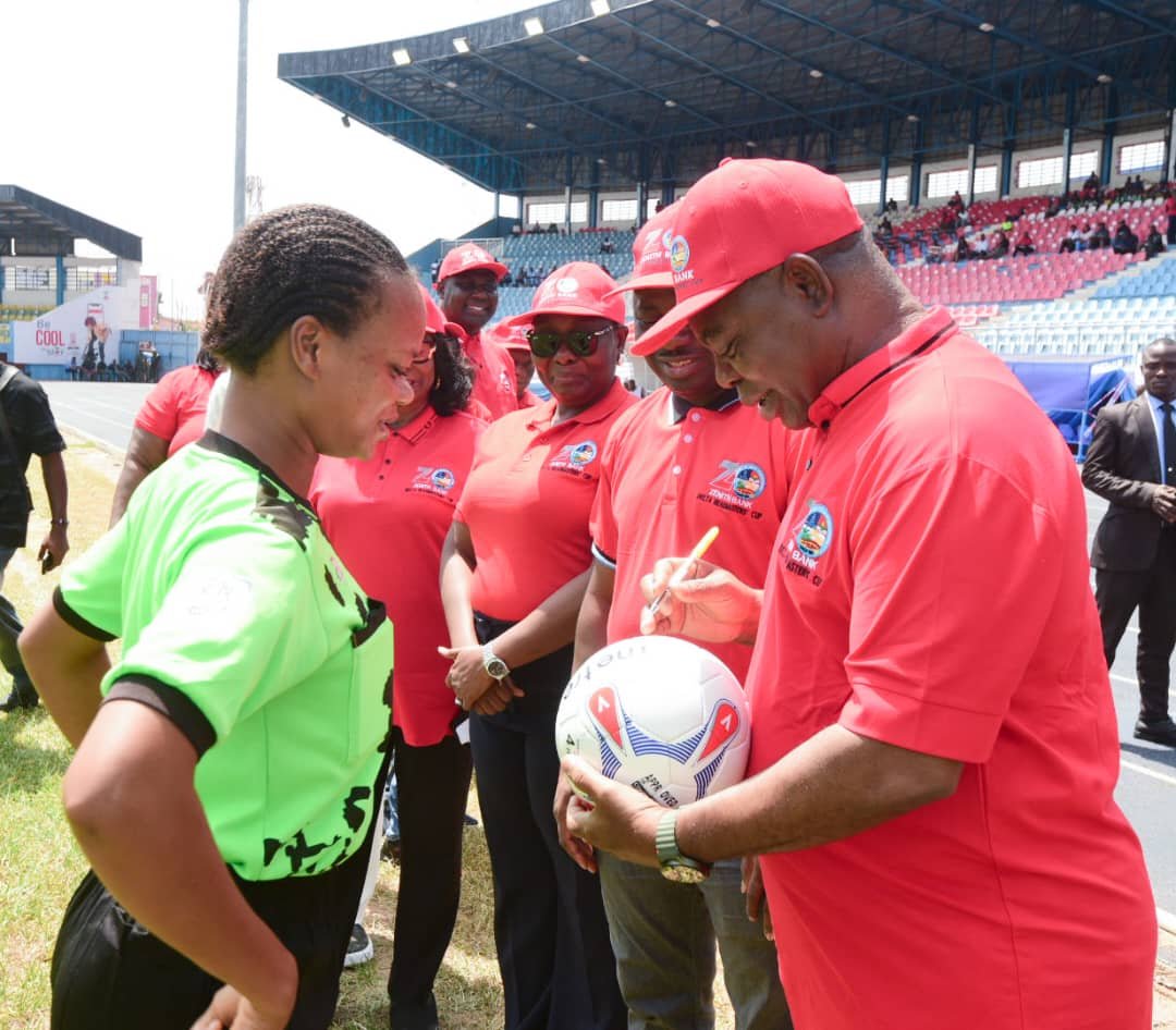 Oborevwori Donates Bus As Pessu Primary School Wins Zenith Bank Delta Headmasters’ Cup