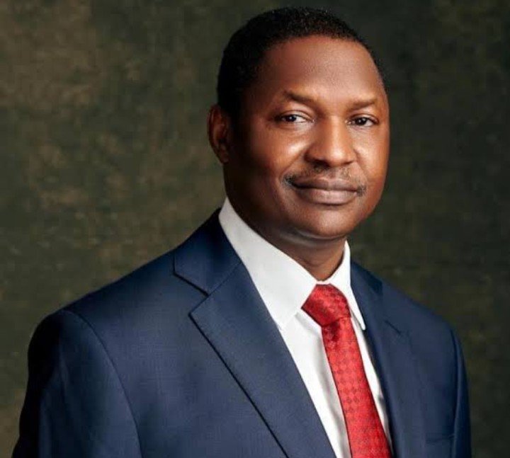 Breaking:  Judge withdraws from EFCC’s cases against Malami