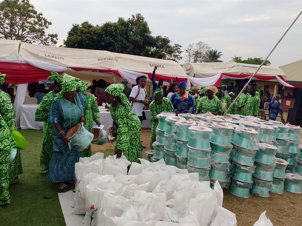 Grassroots Governance: Olajide Inaugurates Community Projects, Supports Traders.
