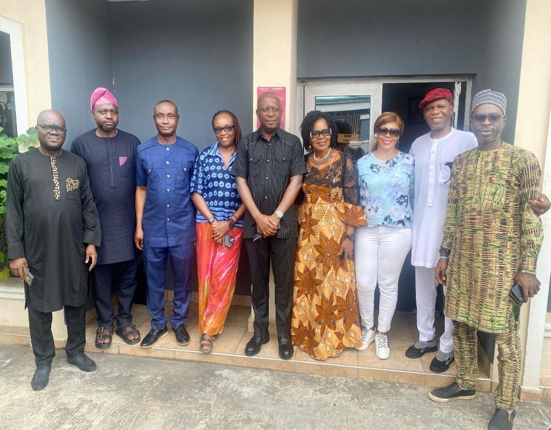 Editors Inaugurate Committee on Research, Training, Publications