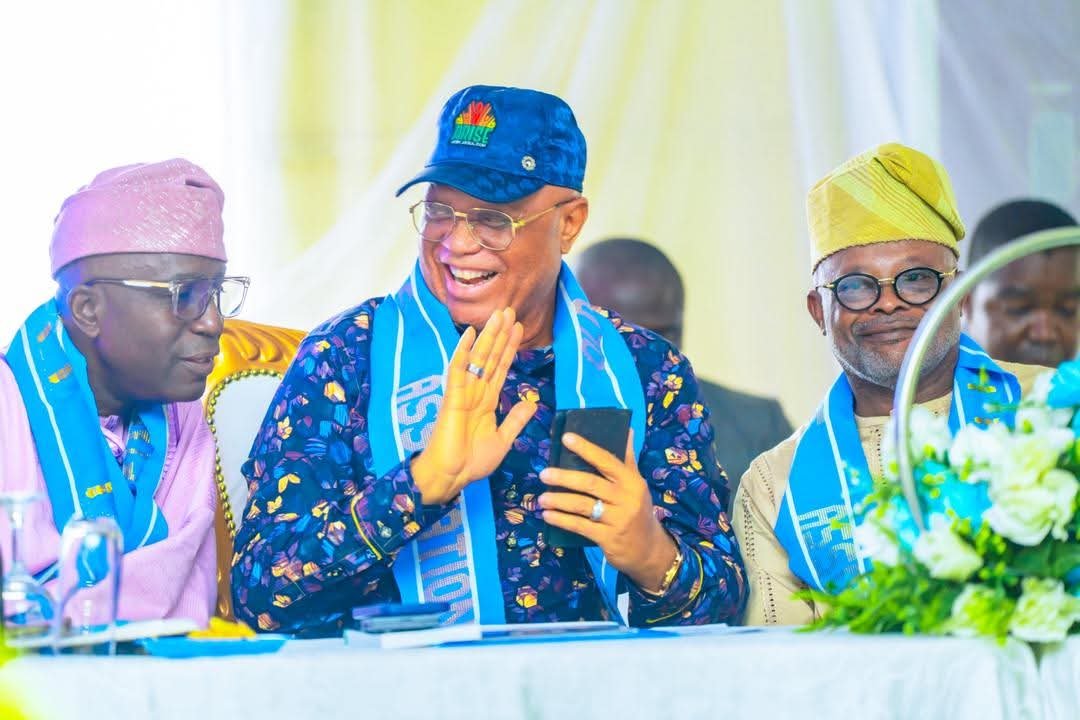 Gov. Eno, VHS ’81 alumni to celebrate 45 years of excellence