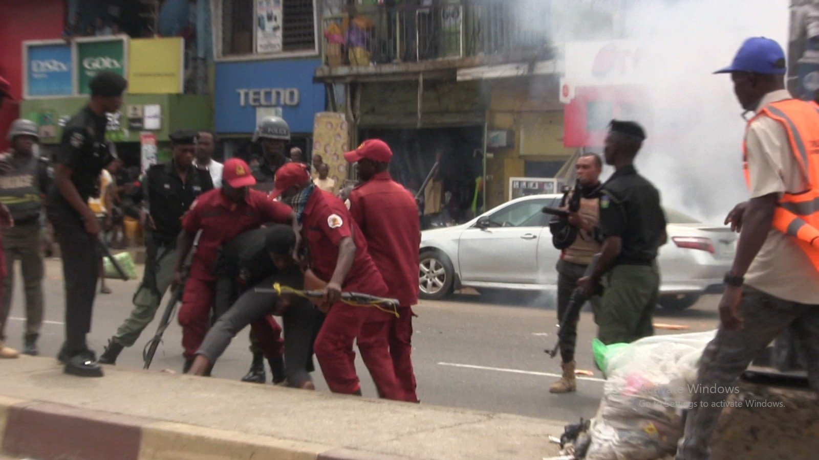 Security Operatives Foil Disruption of OYRLEA Crackdown on Illegal Trading